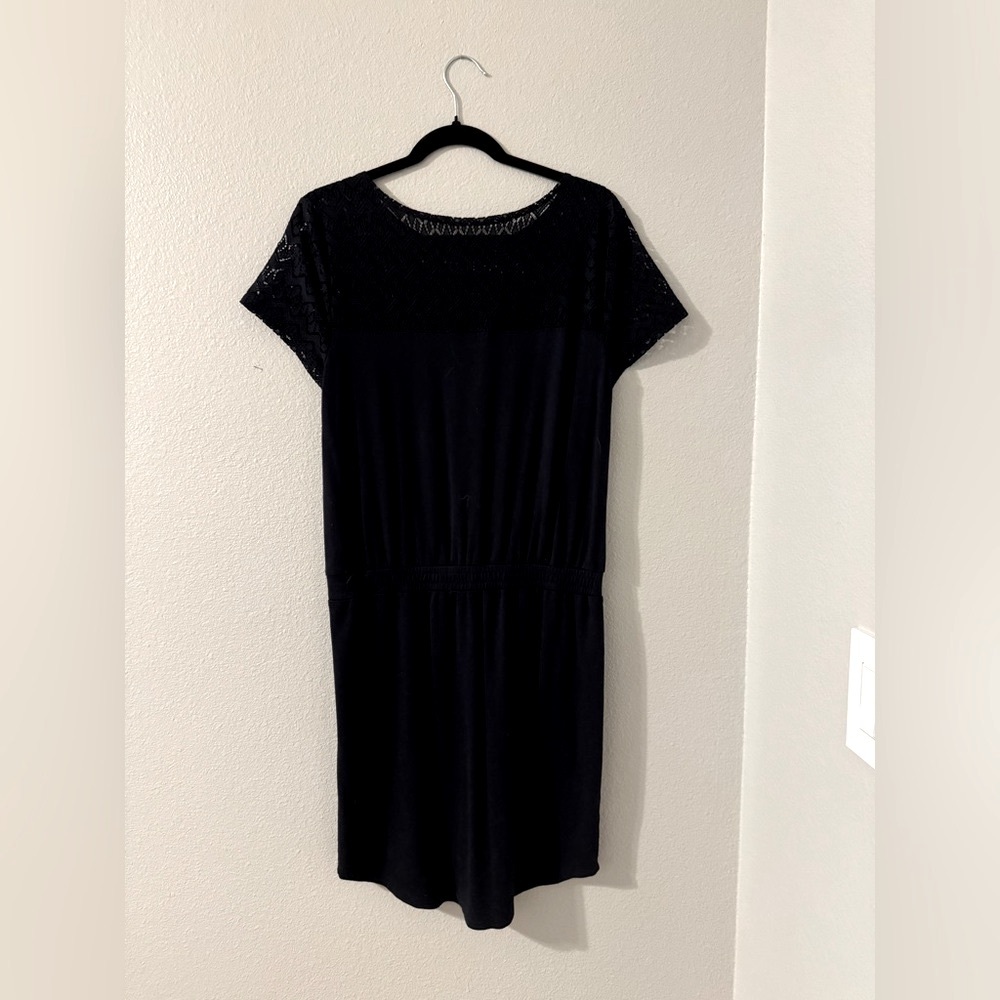 Ann Taylor Cinch Waist Lace Neckline Dress Navy